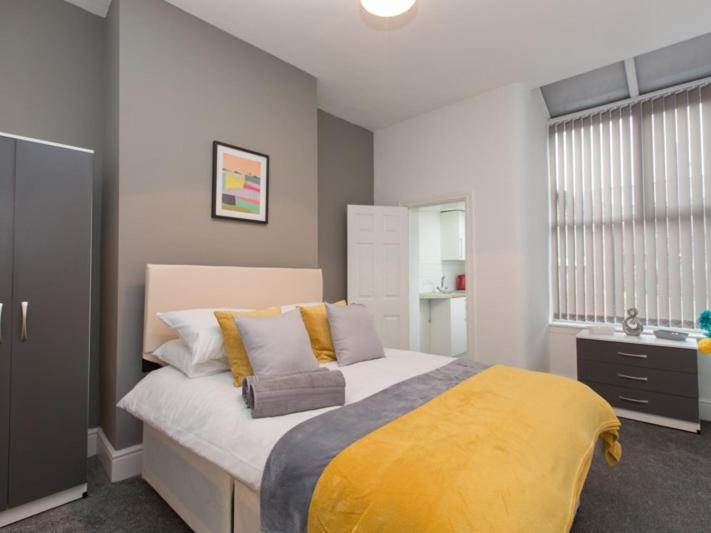 Townhouse @ 166 Ruskin Road Crewe Szoba fotó